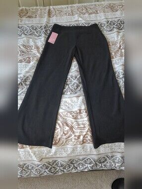 Black Wide-Leg Ribbed Knit Pants
